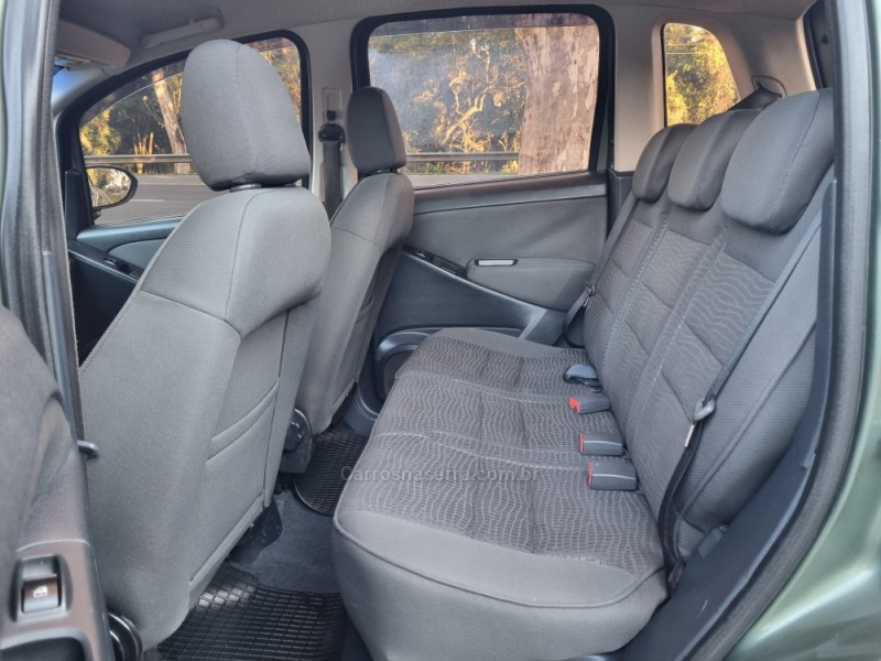 IDEA 1.8 MPI ADVENTURE 8V FLEX 4P MANUAL - 2012 - DOIS IRMãOS