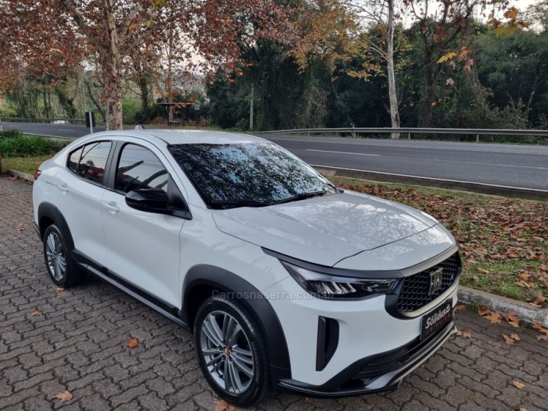 FASTBACK 1.0 200 TURBO DRIVE FLEX 4P AUTOMÁTICO - 2025 - DOIS IRMãOS