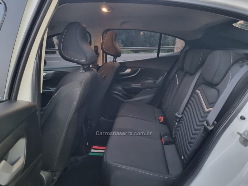 FASTBACK 1.0 200 TURBO DRIVE FLEX 4P AUTOMÁTICO - 2025 - DOIS IRMãOS