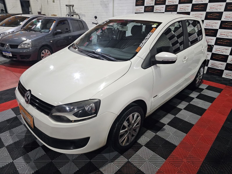 FOX 1.6 MI 8V FLEX 4P MANUAL - 2013 - CAXIAS DO SUL