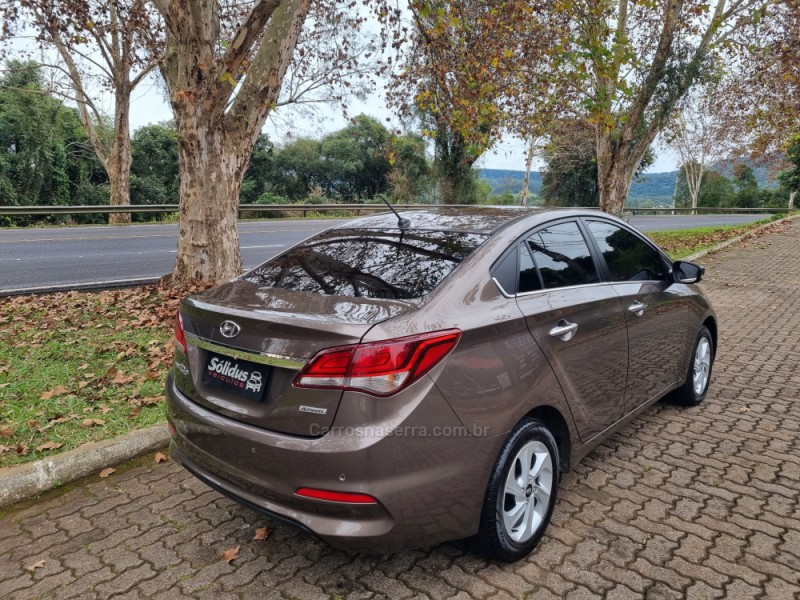HB20S 1.6 PREMIUM 16V FLEX 4P AUTOMÁTICO - 2017 - DOIS IRMãOS