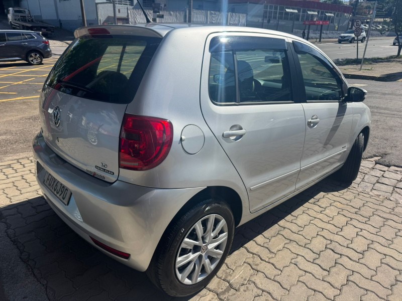 FOX 1.0 MI TRENDLINE 8V FLEX 4P MANUAL - 2014 - CAXIAS DO SUL