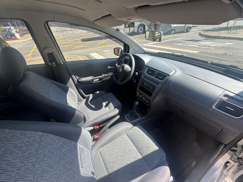 FOX 1.0 MI TRENDLINE 8V FLEX 4P MANUAL - 2014 - CAXIAS DO SUL