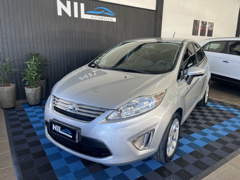 fiesta 1.6 se sedan 16v flex 4p manual 2013 caxias do sul