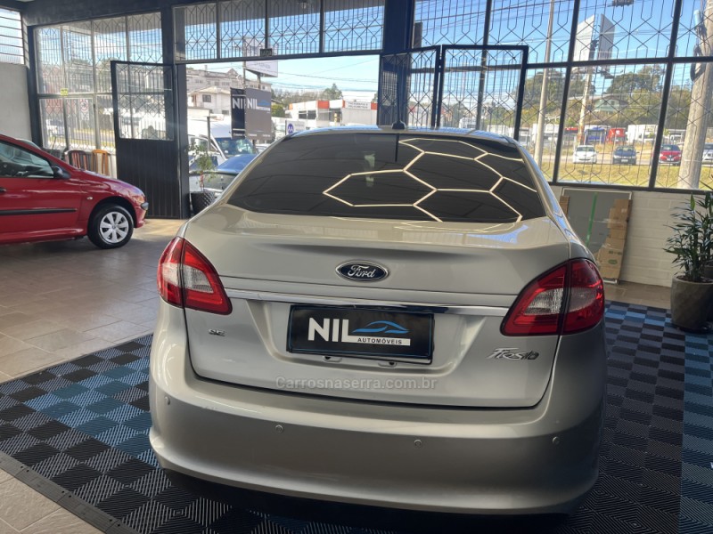 FIESTA 1.6 SE SEDAN 16V FLEX 4P MANUAL - 2013 - CAXIAS DO SUL