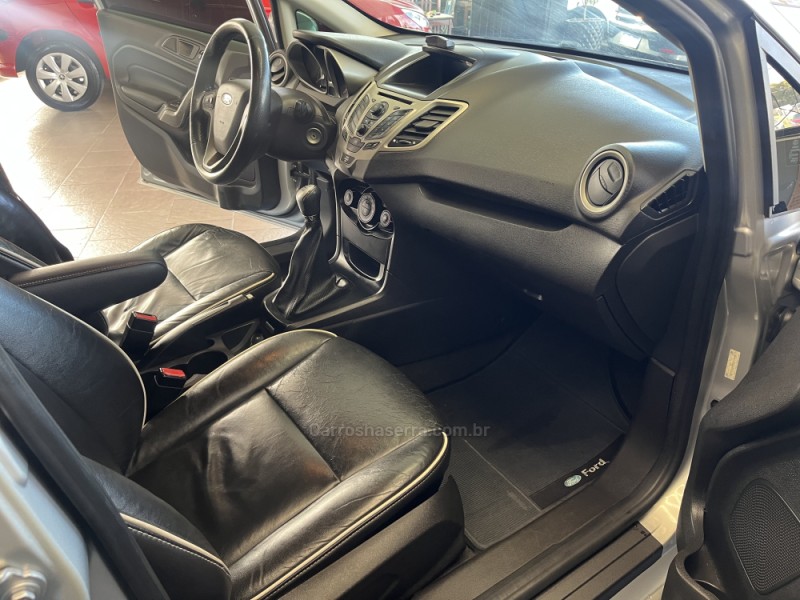 FIESTA 1.6 SE SEDAN 16V FLEX 4P MANUAL - 2013 - CAXIAS DO SUL