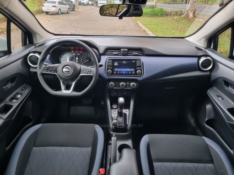 VERSA 1.6 ADVANCE 16V FLEX 4P AUTOMÁTICO - 2025 - DOIS IRMãOS