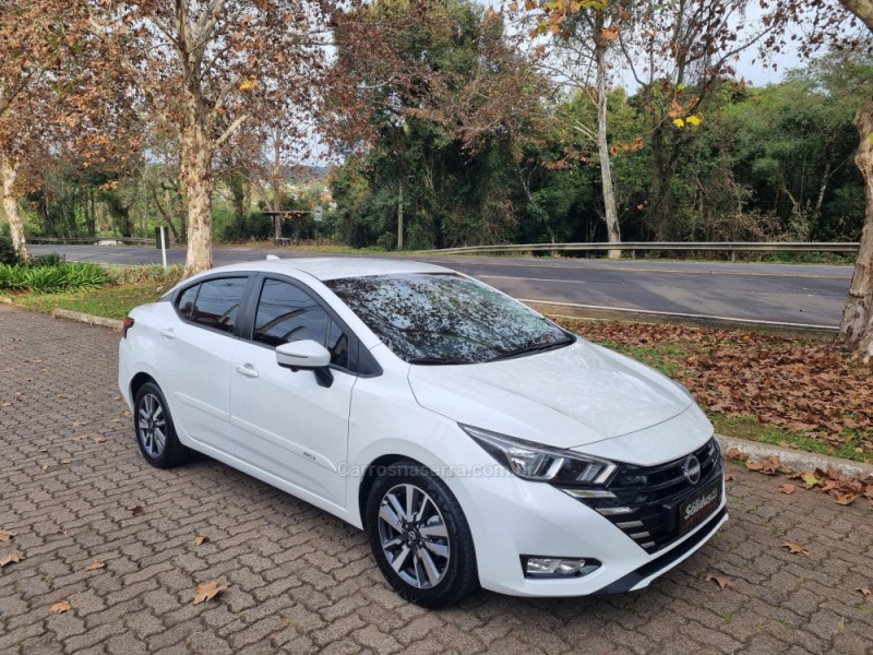 VERSA 1.6 ADVANCE 16V FLEX 4P AUTOMÁTICO - 2025 - DOIS IRMãOS