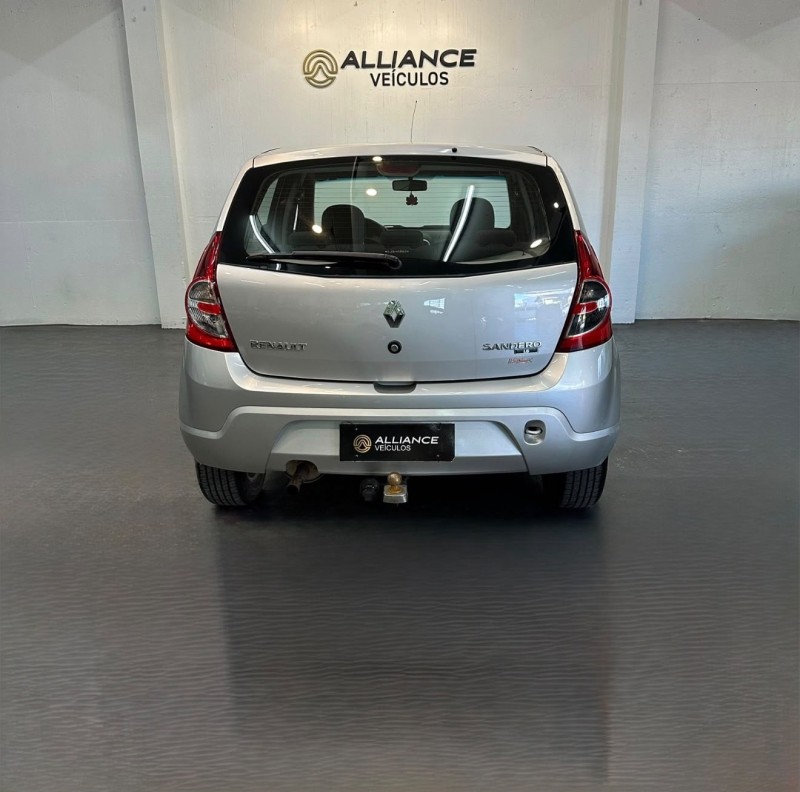 SANDERO 1.6 PRIVILÉGE 8V HI-FLEX 4P MANUAL - 2011 - CAXIAS DO SUL