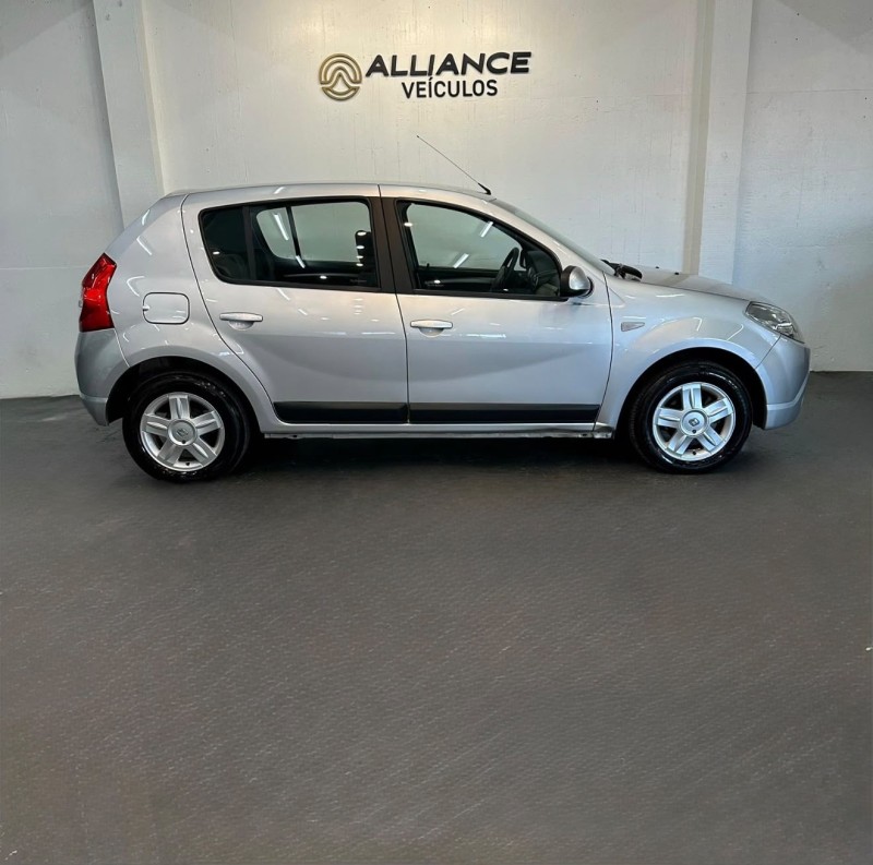 SANDERO 1.6 PRIVILÉGE 8V HI-FLEX 4P MANUAL - 2011 - CAXIAS DO SUL