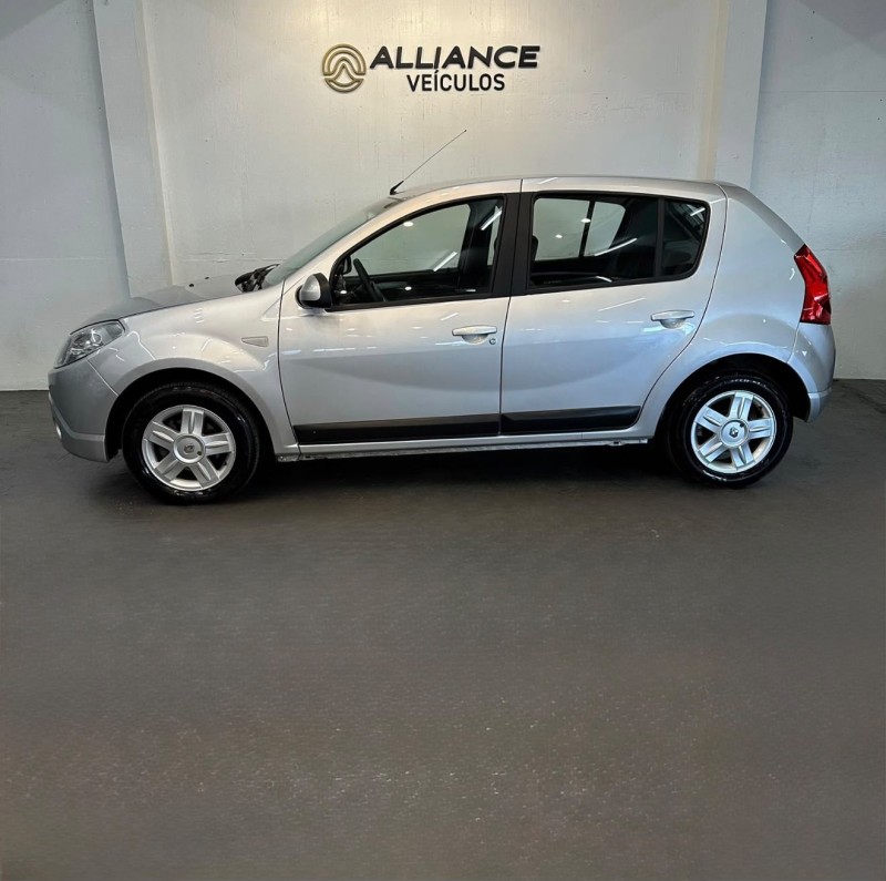 SANDERO 1.6 PRIVILÉGE 8V HI-FLEX 4P MANUAL - 2011 - CAXIAS DO SUL