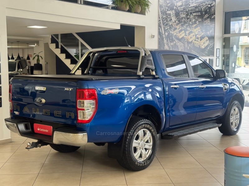 RANGER 3.2 XLT 4X4 CD 20V DIESEL 4P AUTOMÁTICO - 2022 - FLORES DA CUNHA
