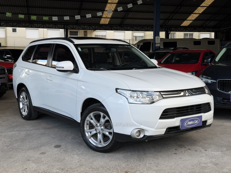 OUTLANDER 2.0 16V GASOLINA 4P AUTOMÁTICO - 2014 - CAXIAS DO SUL