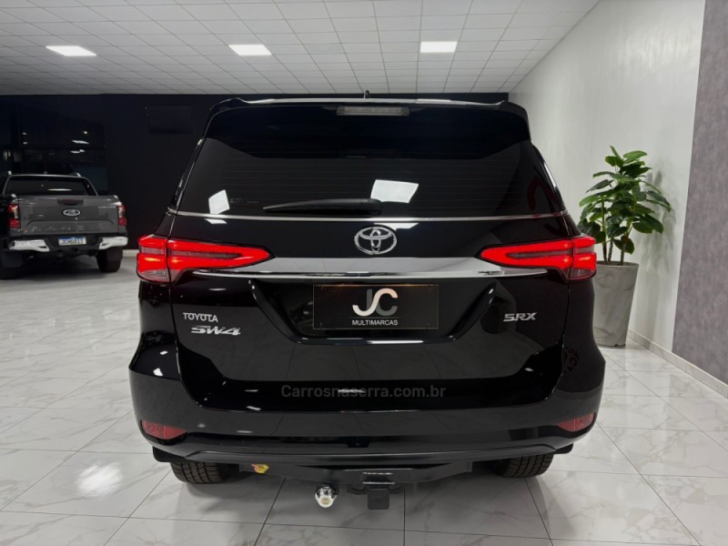 HILUX SW4 2.8 SRX 4X4 7 LUGARES 16V TURBO INTERCOOLER DIESEL 4P AUTOMÁTICO - 2022 - CAMPINAS DO SUL