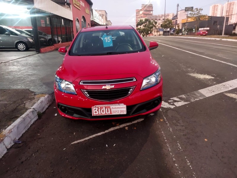 ONIX 1.4 MPFI LT 8V FLEX 4P MANUAL - 2015 - CAXIAS DO SUL