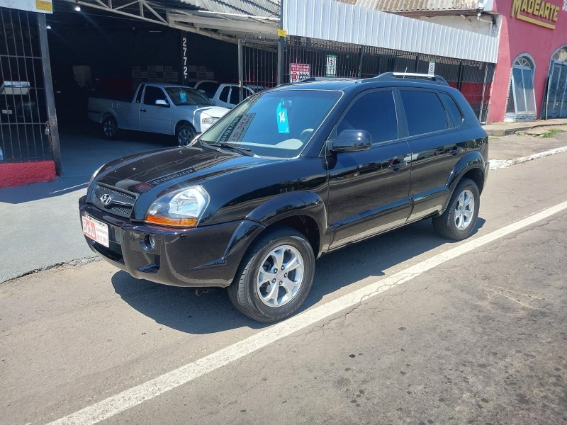 tucson 2.0 mpfi gls base 16v 143cv 2wd flex 4p automatico 2014 caxias do sul