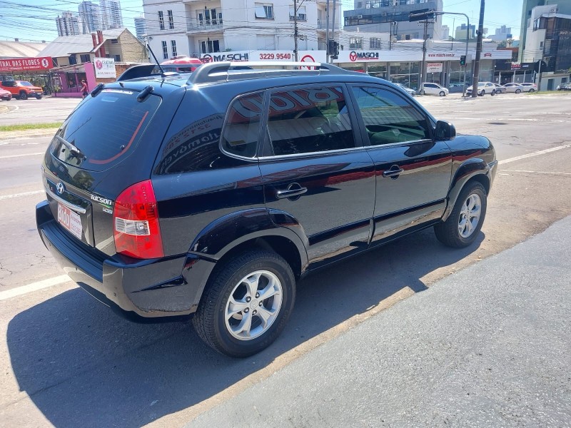 TUCSON 2.0 MPFI GLS BASE 16V 143CV 2WD FLEX 4P AUTOMÁTICO - 2014 - CAXIAS DO SUL