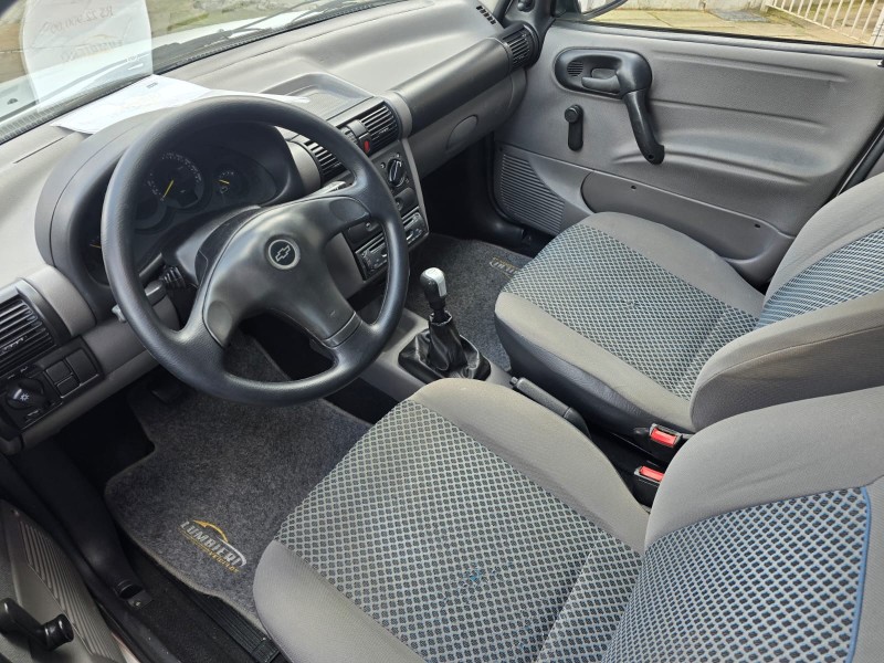 CLASSIC 1.0 MPFI LIFE 8V FLEX 4P MANUAL - 2009 - FARROUPILHA