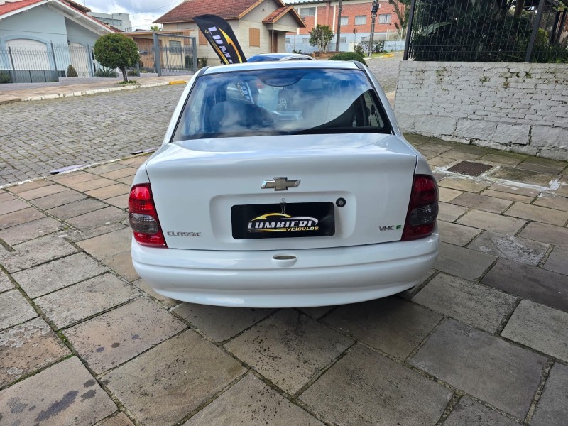 CLASSIC 1.0 MPFI LIFE 8V FLEX 4P MANUAL - 2009 - FARROUPILHA