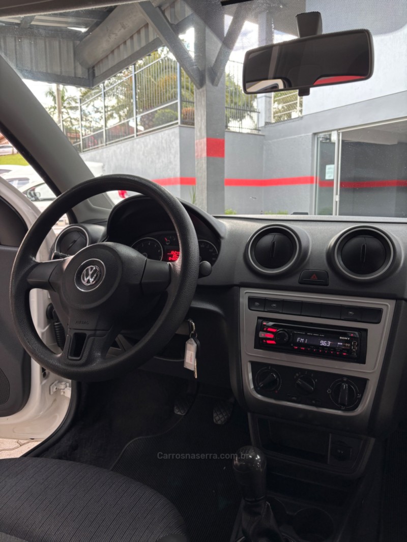 VOYAGE 1.6 MI CITY 8V FLEX 4P MANUAL - 2014 - HARMONIA