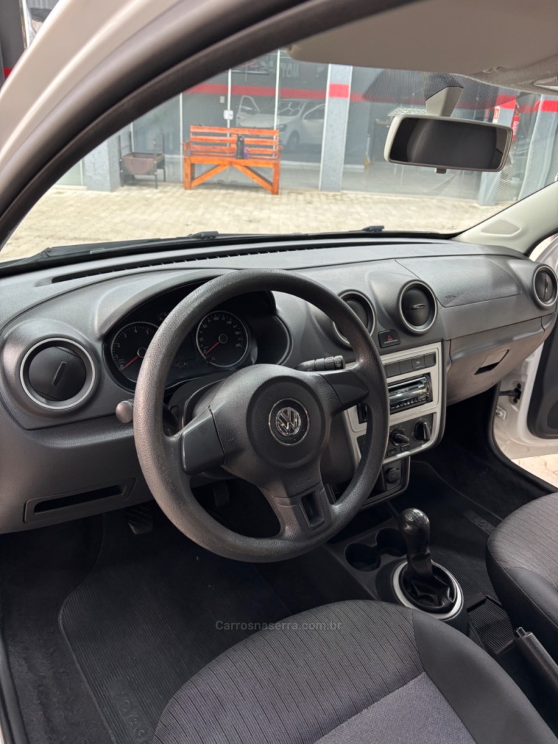 VOYAGE 1.6 MI CITY 8V FLEX 4P MANUAL - 2014 - HARMONIA