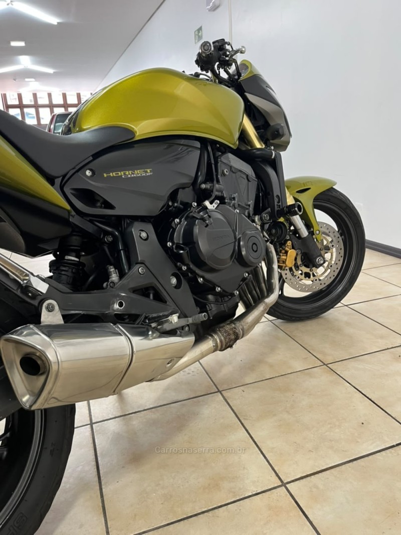 CB 600F HORNET - 2012 - CAXIAS DO SUL