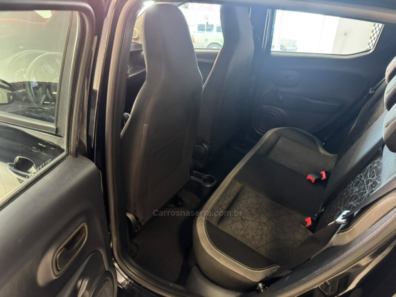 MOBI 1.0 TREKKING 8V FLEX 4P MANUAL - 2022 - SALVADOR DO SUL