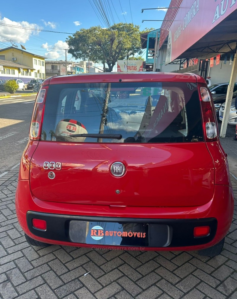 UNO 1.0 EVO VIVACE 8V FLEX 4P MANUAL - 2013 - PAROBé