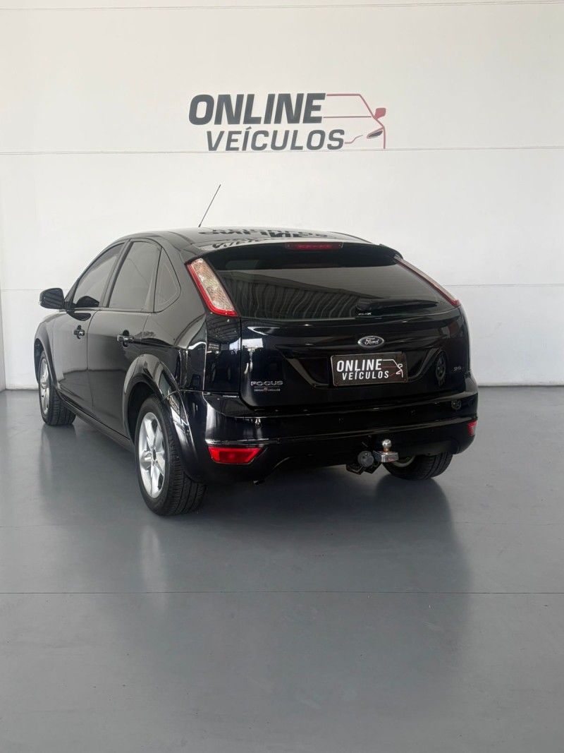 FOCUS 2.0 GLX 16V FLEX 4P MANUAL - 2012 - FARROUPILHA