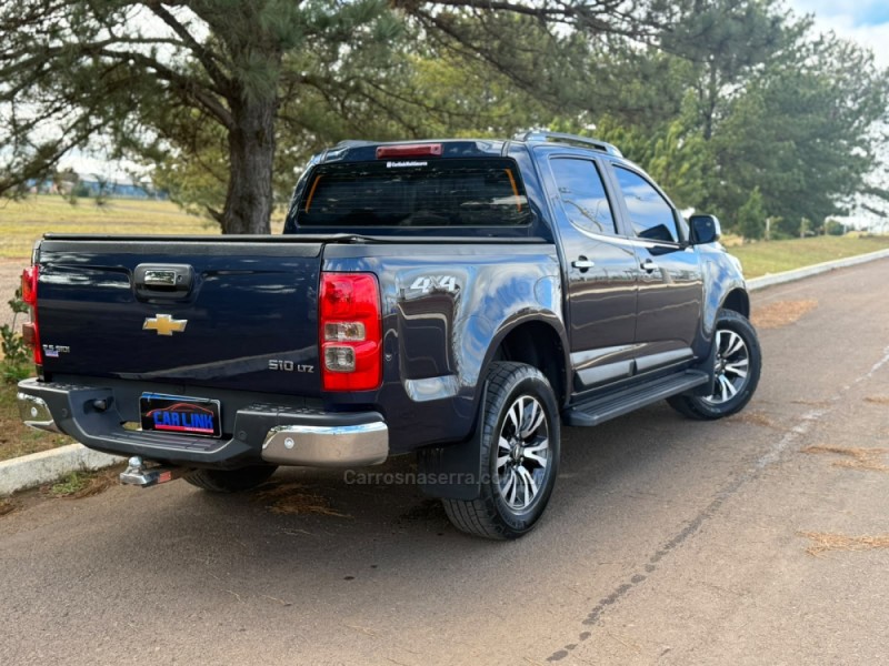 S10 2.5 LTZ 4X4 CD 16V FLEX 4P AUTOMÁTICO - 2017 - VACARIA