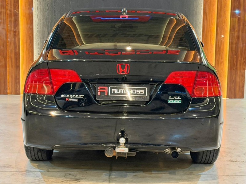 CIVIC 1.8 LXL 16V FLEX 4P AUTOMÁTICO - 2011 - NOVO HAMBURGO