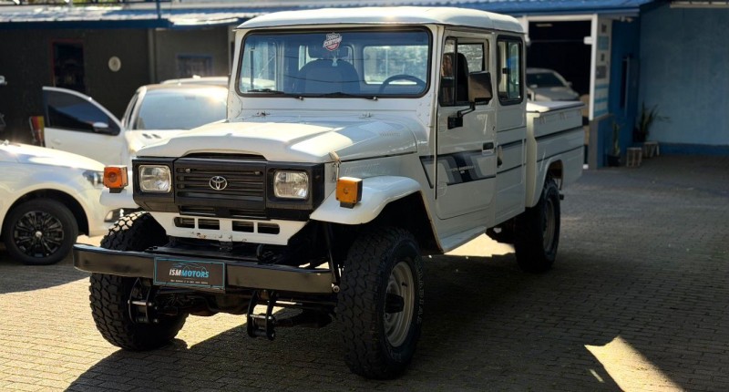 bandeirante 3.7 bj55lp bl3 4x4 cs diesel 2p manual 1996 caxias do sul