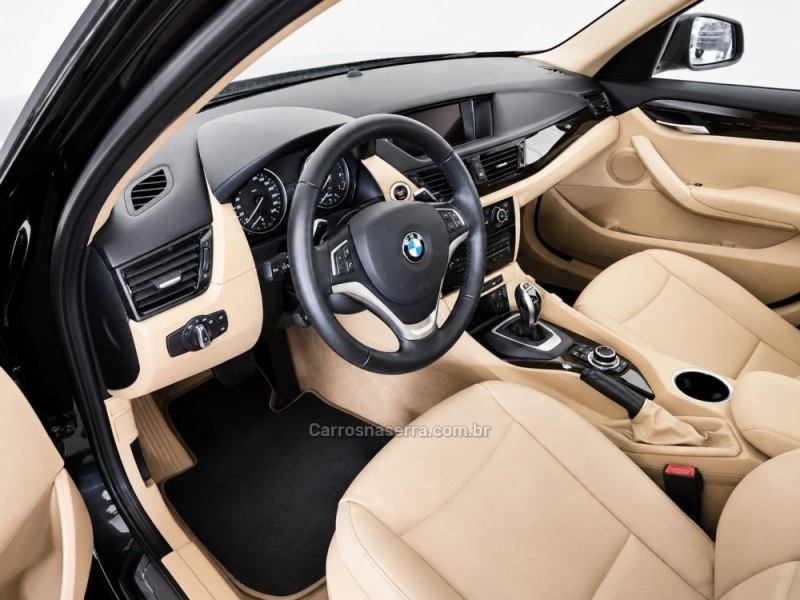 X1 2.0 16V TURBO GASOLINA SDRIVE20I X-LINE 4P AUTOMÁTICO - 2014 - CAXIAS DO SUL