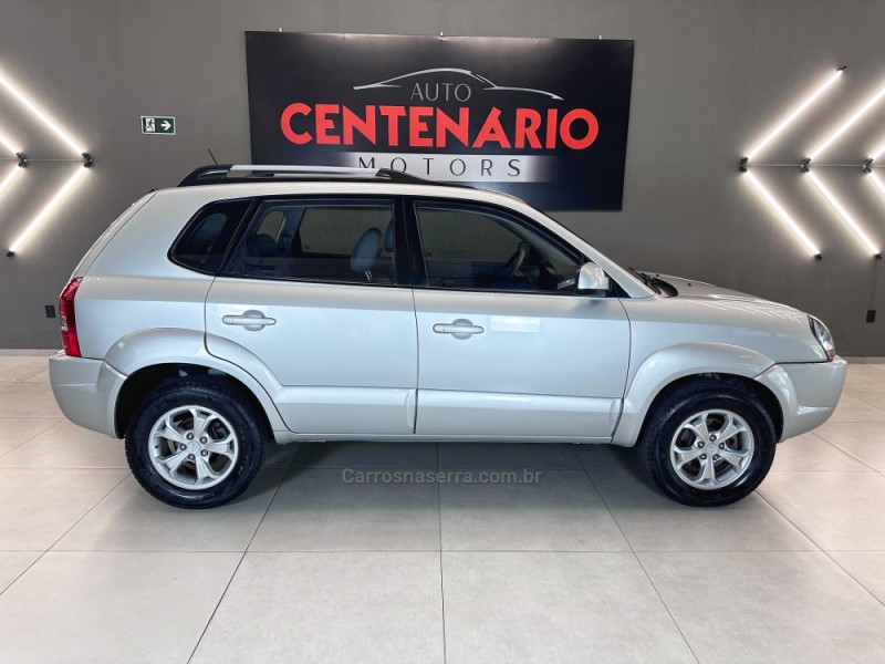 TUCSON 2.0 MPFI GLS 16V 143CV 2WD FLEX 4P AUTOMÁTICO - 2014 - SAPIRANGA