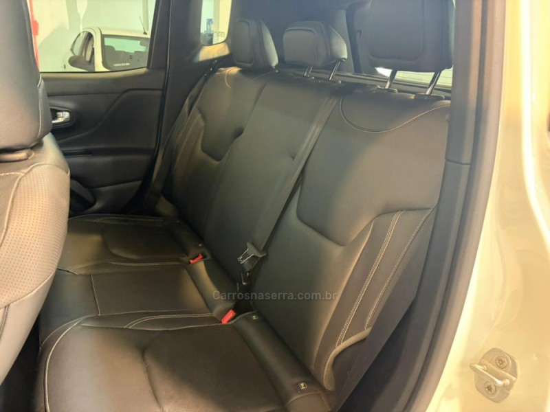 RENEGADE 1.3 S T270 16V TURBO FLEX 4X4 4P AUTOMÁTICO - 2024 - BENTO GONçALVES