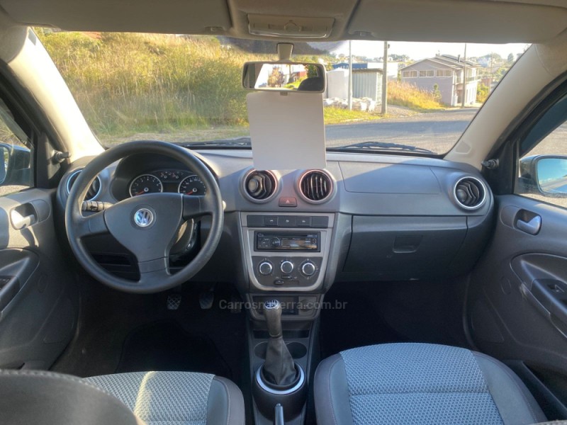 VOYAGE 1.6 MI TREND 8V FLEX 4P MANUAL - 2009 - FLORES DA CUNHA