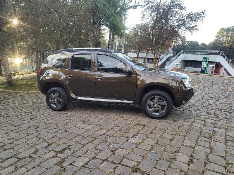 DUSTER 1.6 DYNAMIQUE 4X2 16V FLEX 4P MANUAL - 2013 - CAXIAS DO SUL
