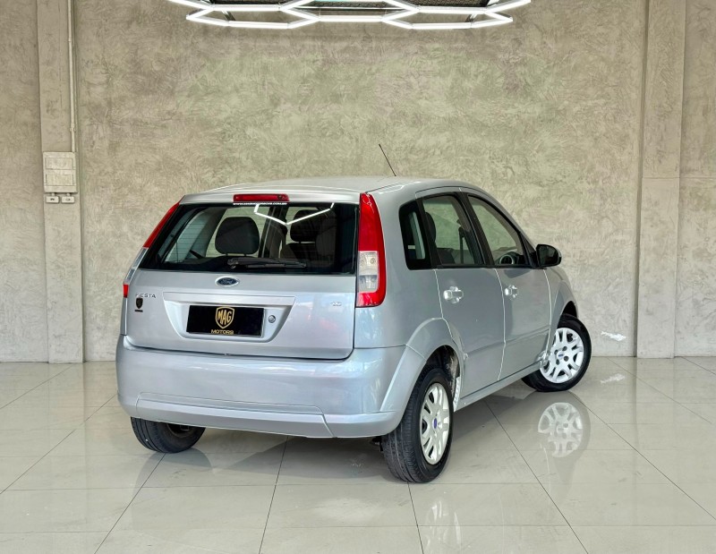 FIESTA 1.6 MPI CLASS HATCH 8V FLEX 4P MANUAL - 2008 - CAXIAS DO SUL