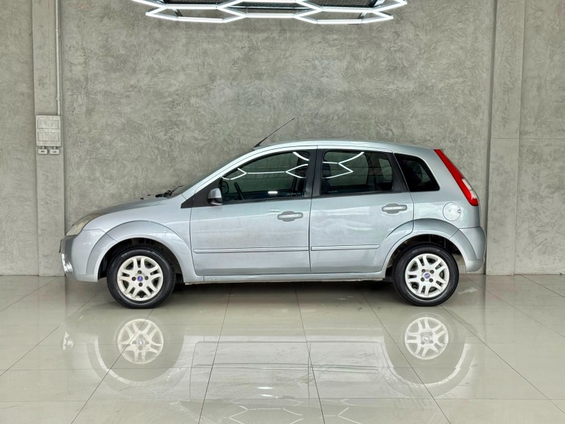 FIESTA 1.6 MPI CLASS HATCH 8V FLEX 4P MANUAL - 2008 - CAXIAS DO SUL