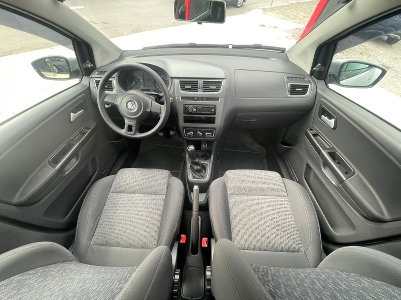 FOX 1.0 MI TRENDLINE 8V FLEX 4P MANUAL - 2014 - CAXIAS DO SUL