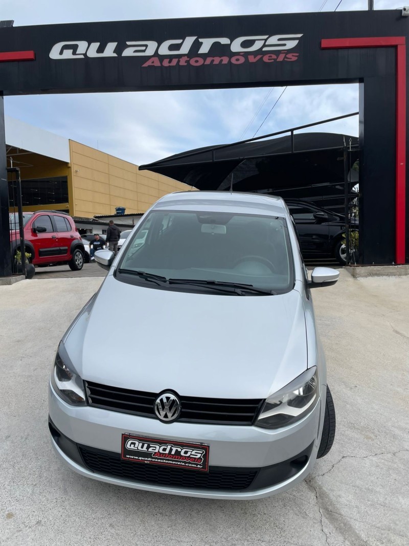FOX 1.0 MI TRENDLINE 8V FLEX 4P MANUAL - 2014 - CAXIAS DO SUL