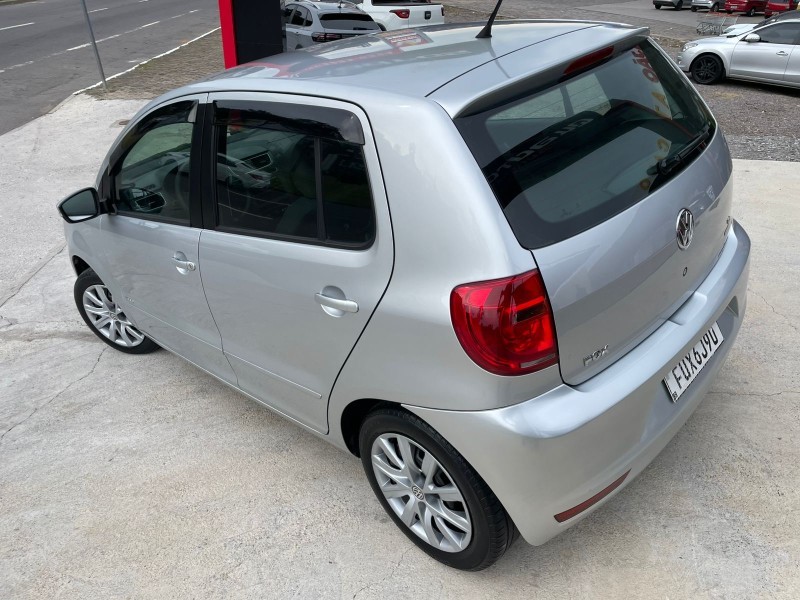 FOX 1.0 MI TRENDLINE 8V FLEX 4P MANUAL - 2014 - CAXIAS DO SUL
