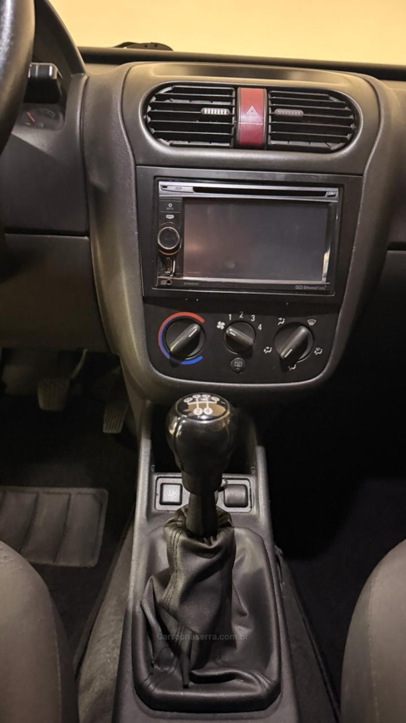 CORSA 1.0 MPFI MAXX 8V FLEX 4P MANUAL - 2009 - CAXIAS DO SUL