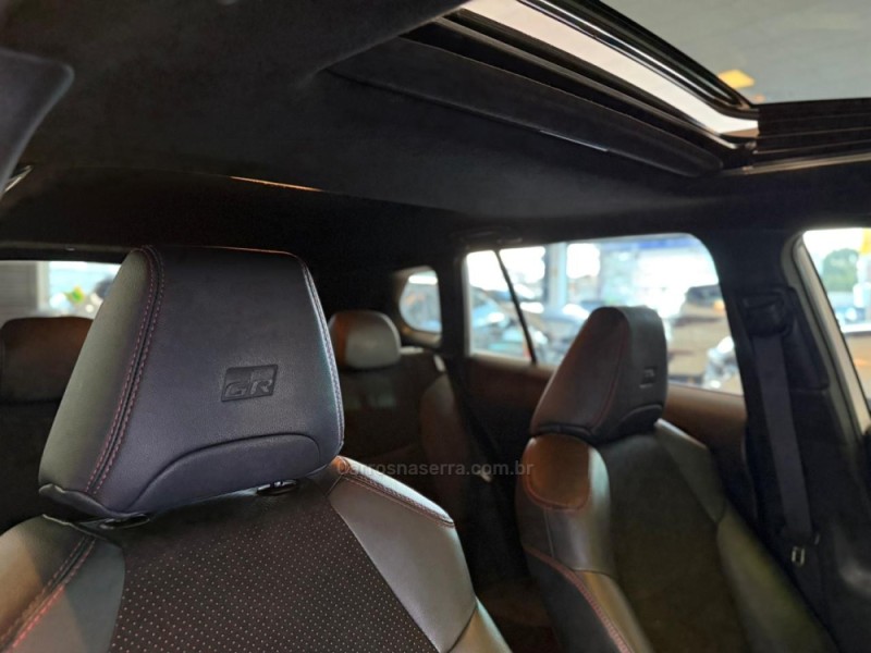 COROLLA 2.0 CROSS GR-S 16V FLEX 4P AUTOMÁTICO - 2023 - SãO LEOPOLDO