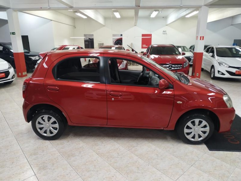 ETIOS 1.3 XS 16V FLEX 4P MANUAL - 2013 - CAXIAS DO SUL