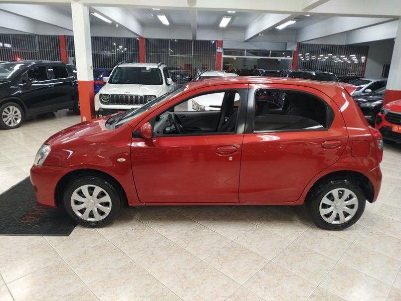 ETIOS 1.3 XS 16V FLEX 4P MANUAL - 2013 - CAXIAS DO SUL