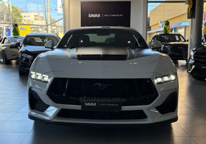 MUSTANG 4.6 GT COUPÉ V8 24V GASOLINA 2P AUTOMÁTICO - 2024 - NOVO HAMBURGO