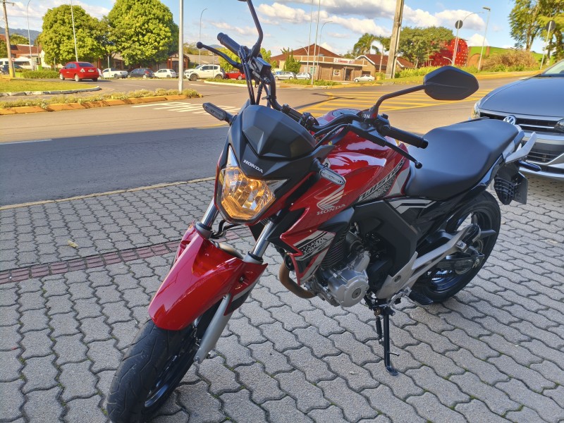 CB 250F TWISTER CBS - 2021 - BOM PRINCíPIO