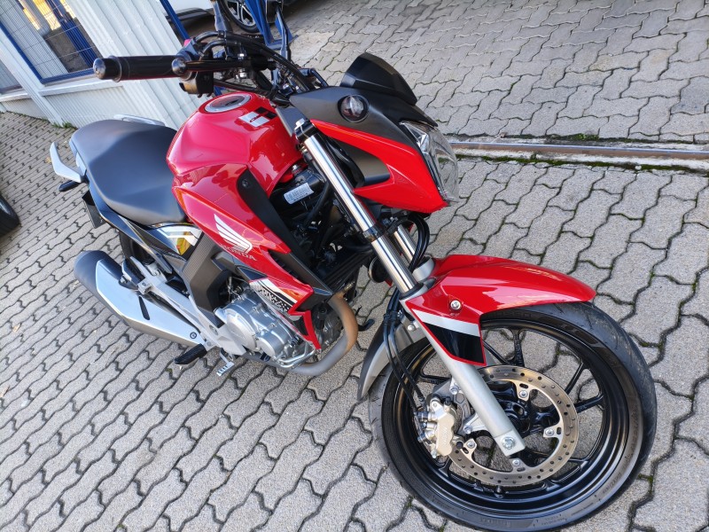 CB 250F TWISTER CBS - 2021 - BOM PRINCíPIO