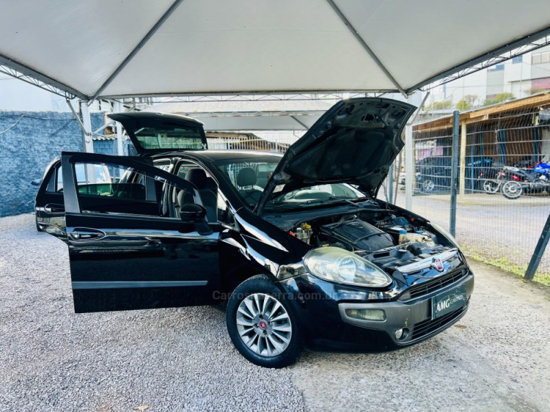 PUNTO 1.6 ESSENCE 16V FLEX 4P AUTOMATIZADO - 2013 - CAXIAS DO SUL